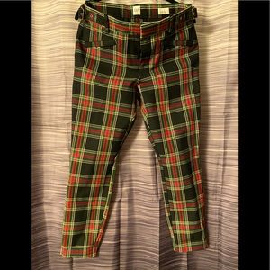 Gap plaid crops